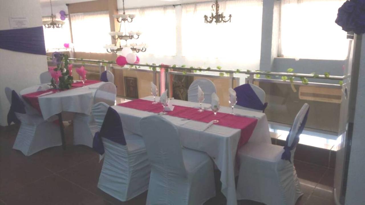 Riviera Hotel Benin Cotonou Buitenkant foto