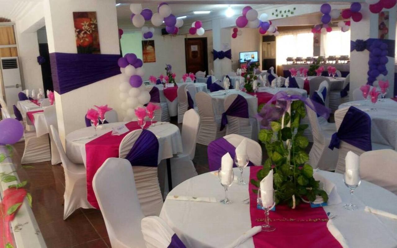 Riviera Hotel Benin Cotonou Buitenkant foto