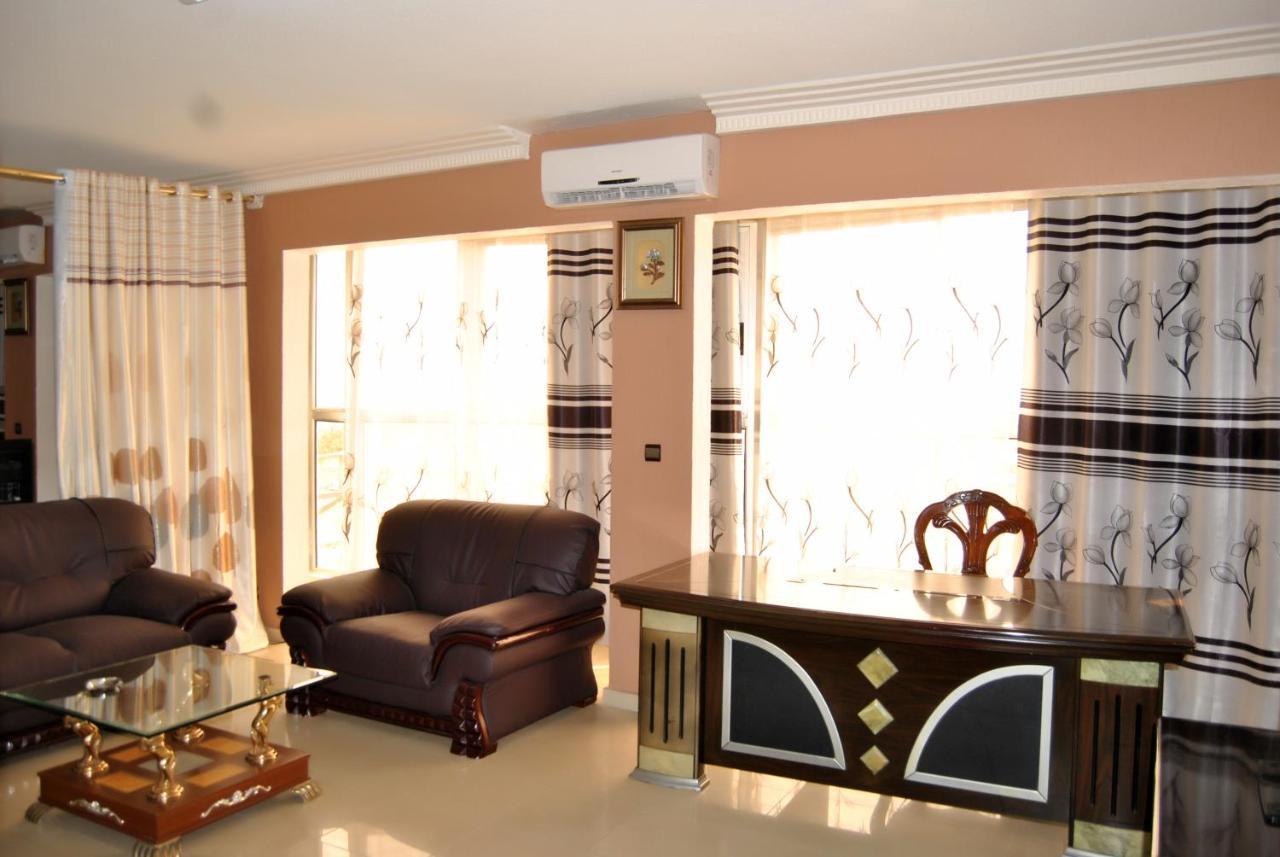 Riviera Hotel Benin Cotonou Buitenkant foto