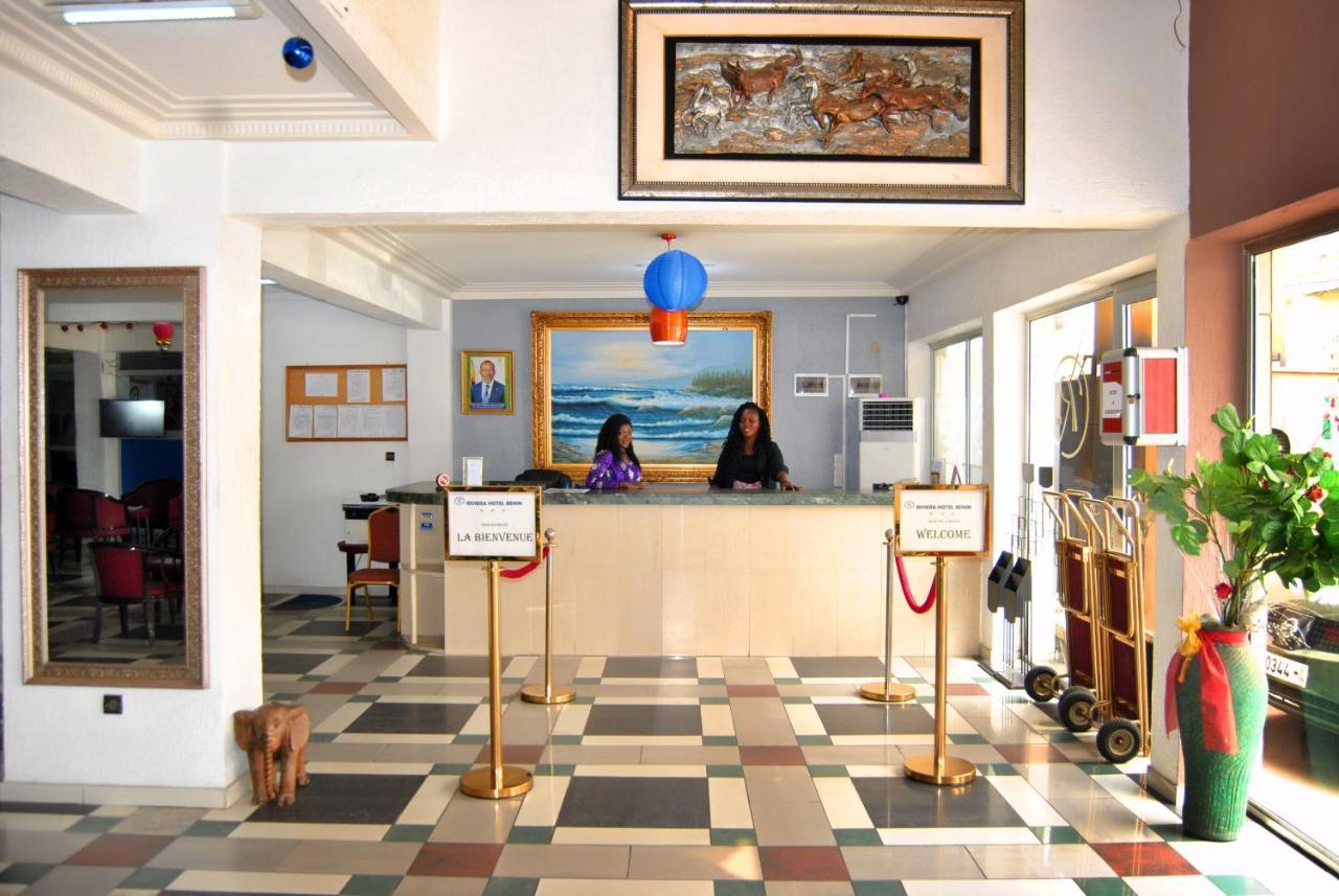 Riviera Hotel Benin Cotonou Buitenkant foto