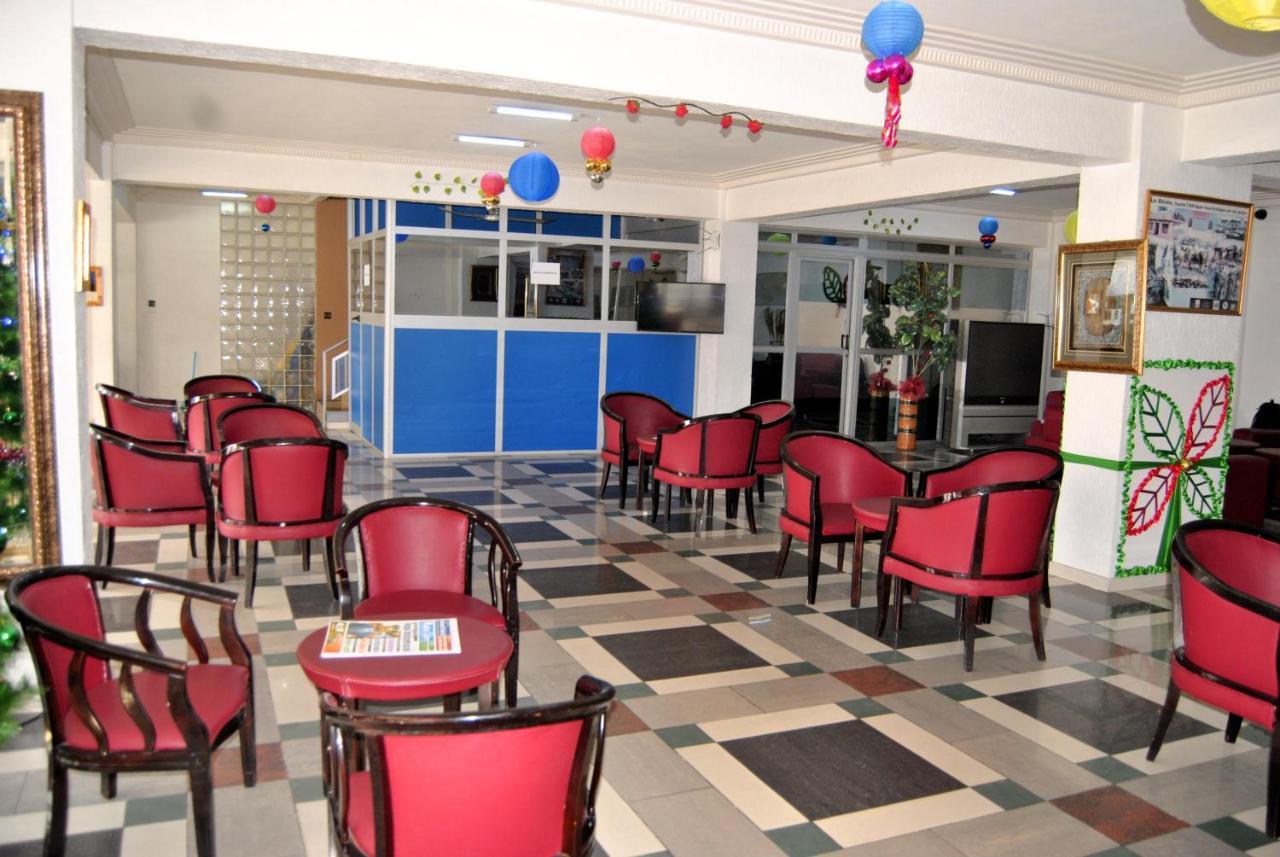 Riviera Hotel Benin Cotonou Buitenkant foto